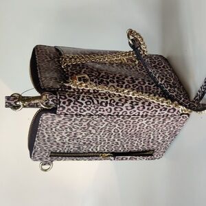 NWOT Chico's Leopard Print Cellphone Wallet Wristlet Crossbody bag